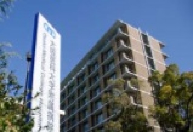 病院　大阪医科大学附属病院（病院）まで334m