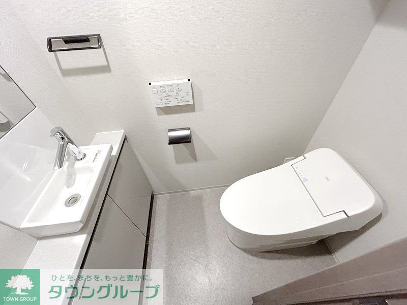 トイレ　お部屋探しは株式会社　タウンハウジング　までお気軽にお問合…