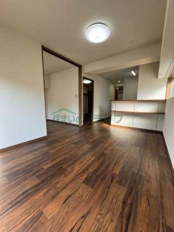 居室・リビング　信川ハイツ