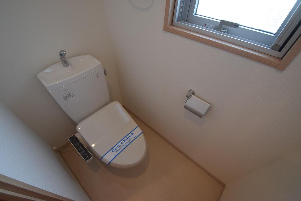 トイレ　シャワー付トイレ