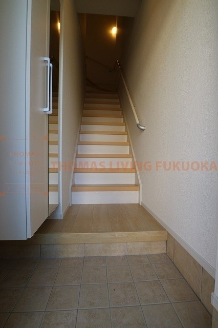 玄関　小郡・鳥栖のお部屋探しはトーマスリビング鳥栖店へ