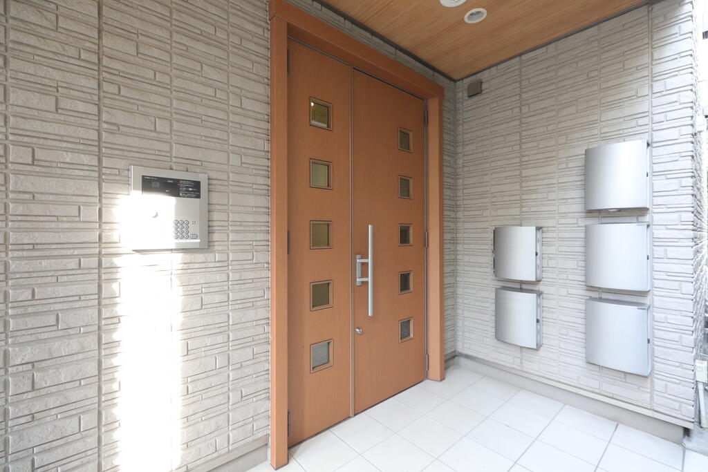 エントランス　エントランス