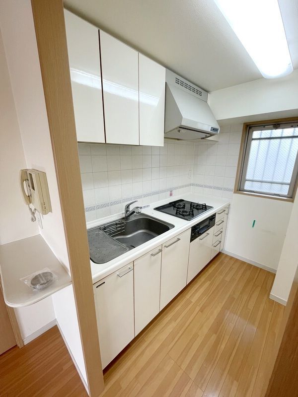 キッチン　キッチン