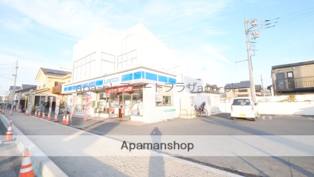 コンビニ　ローソン川越石原町1丁目店（コンビニ）まで2m