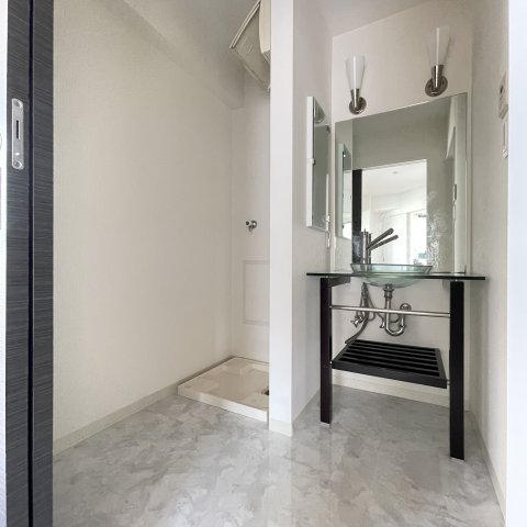 洗面設備　同仕様タイプです