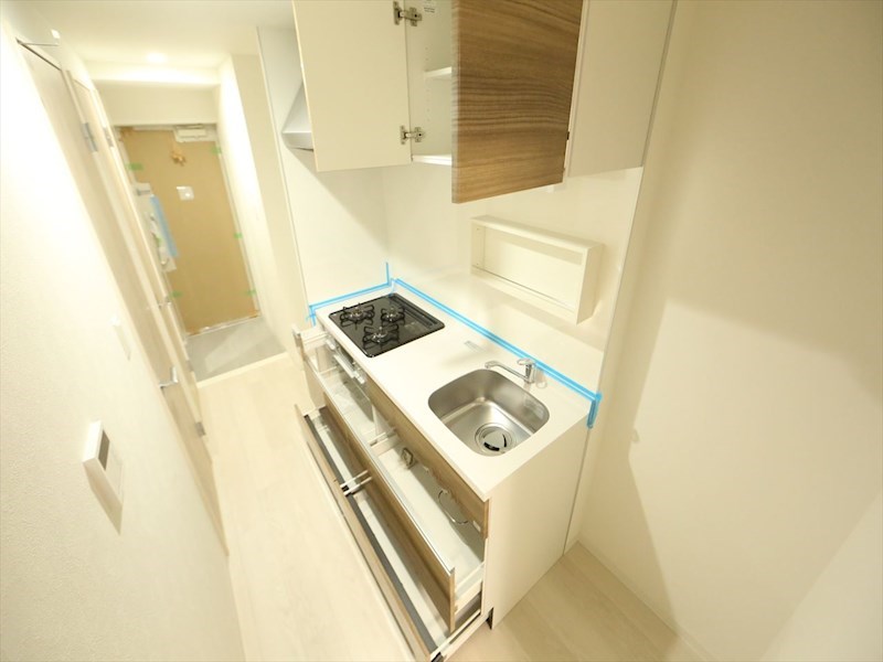 キッチン　システムキッチン（ガス3口コンロ・グリル付）