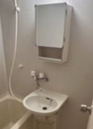 洗面設備　同仕様