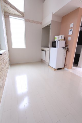 居室・リビング　同タイプ参考写真です。