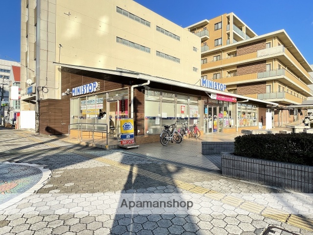 コンビニ　ミニストップ名古屋ガーデンふ頭店（コンビニ）まで496m
