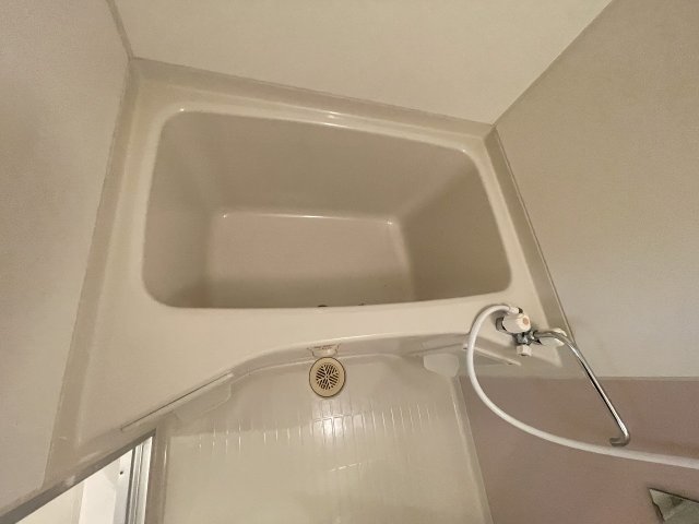 バス・シャワールーム　日々の疲れを癒すお風呂付です
