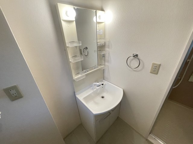 洗面設備　洗面所です