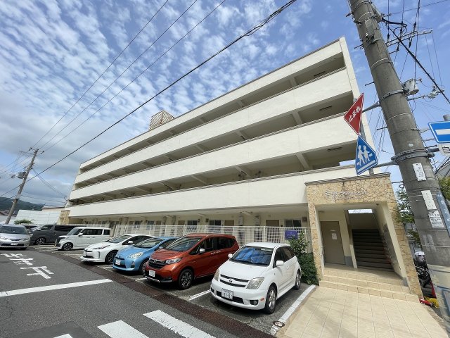 建物外観　外観もきれいです