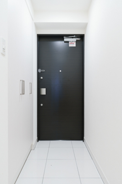 玄関　※写真は同タイプ住戸です。