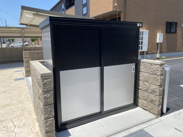 その他　ゴミ捨て場（その他）まで20m