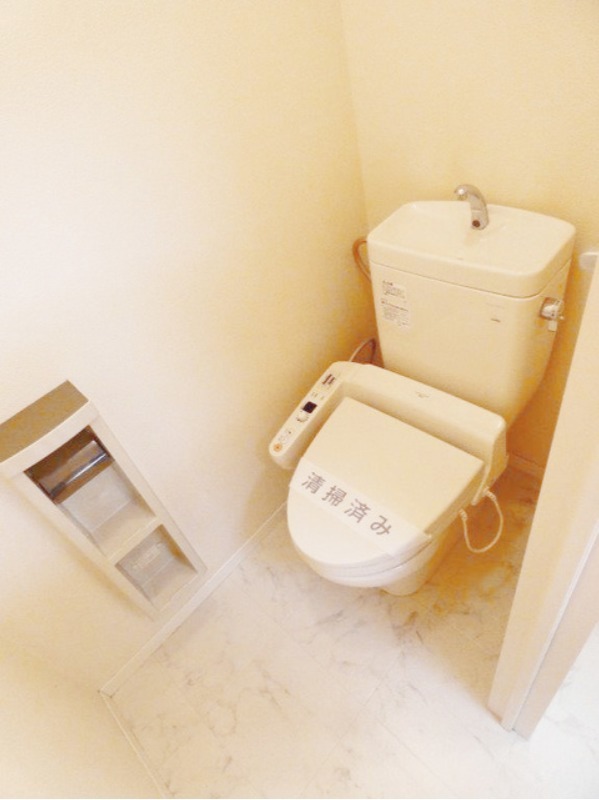 トイレ　図面と現状に相違がある場合には現状を優先