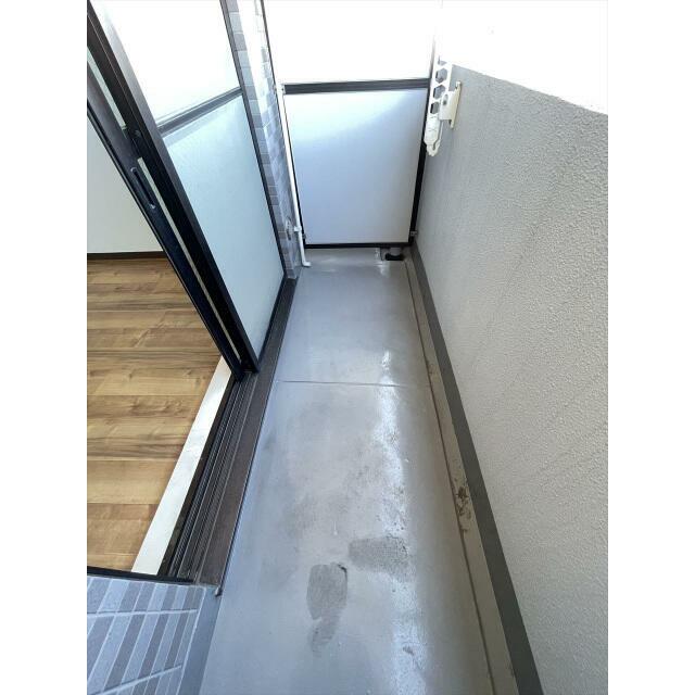 バルコニー　※同仕様写真含む
