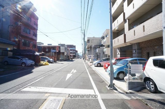 その他　前面道路（その他）まで1m