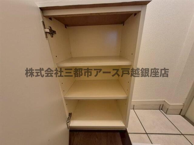 玄関　スパシエルクス五反田