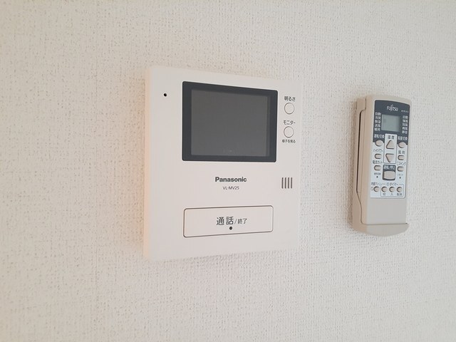 セキュリティ　☆あると安心のTVモニターホンh氏