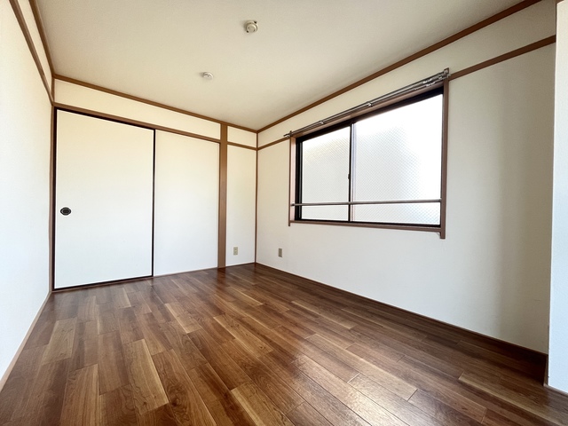 その他部屋・スペース　２面採光の明るいお部屋です♪