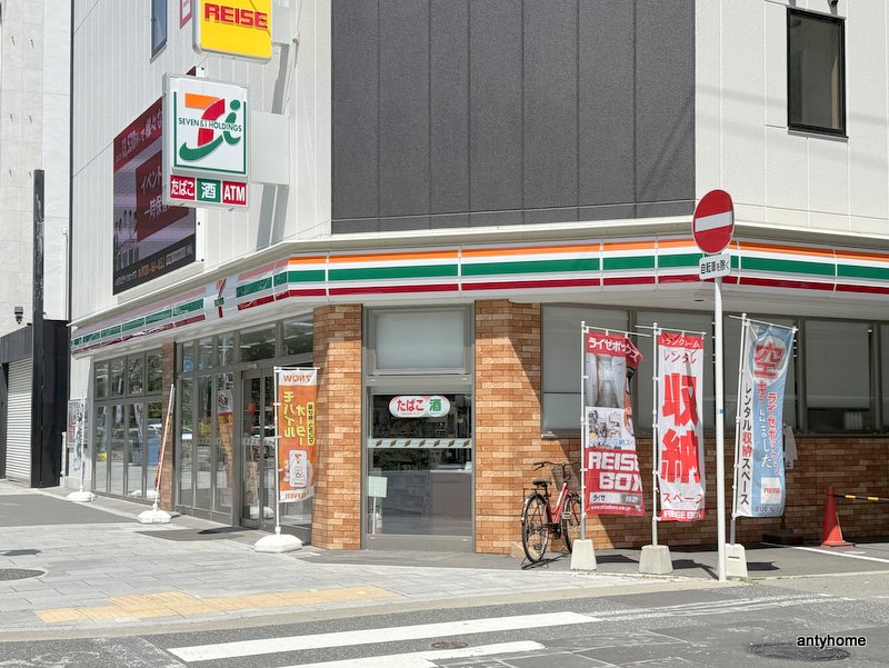 コンビニ　セブン-イレブン 大阪東天満 2丁目店（コンビニ）まで233m