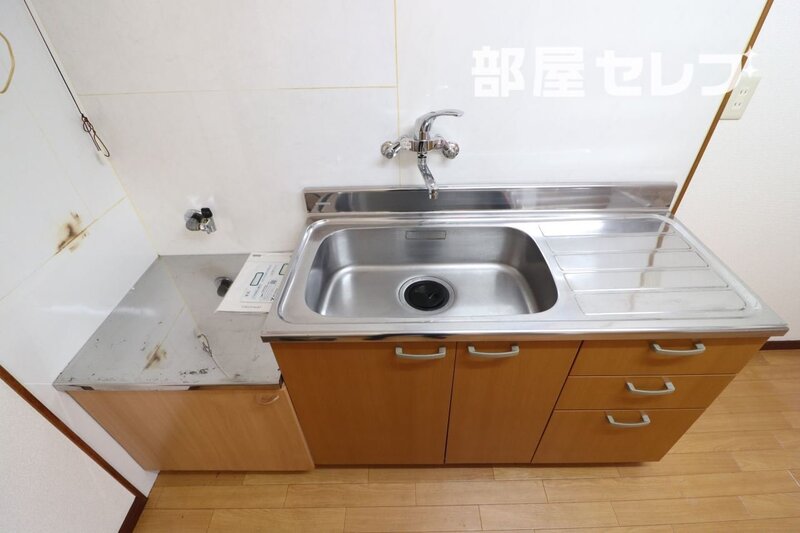 キッチン　２０１号室写真