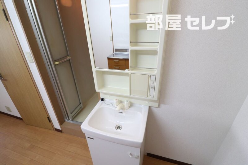 洗面設備　２０１号室写真
