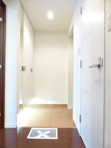 玄関　玄関※別部屋参考写真