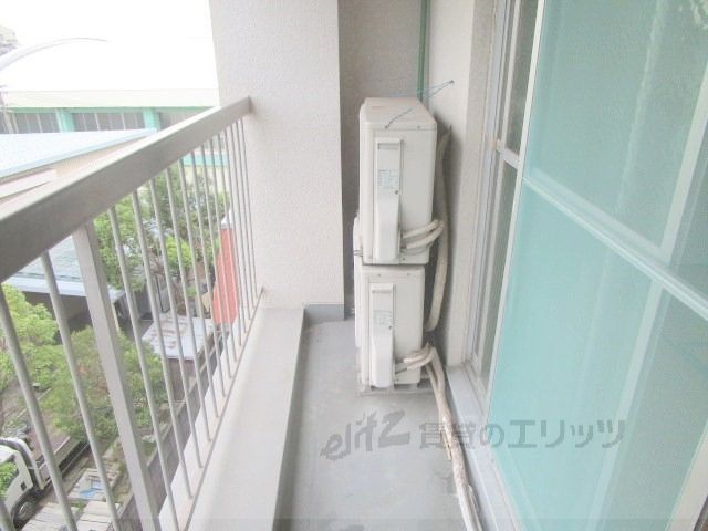 バルコニー　ベランダ