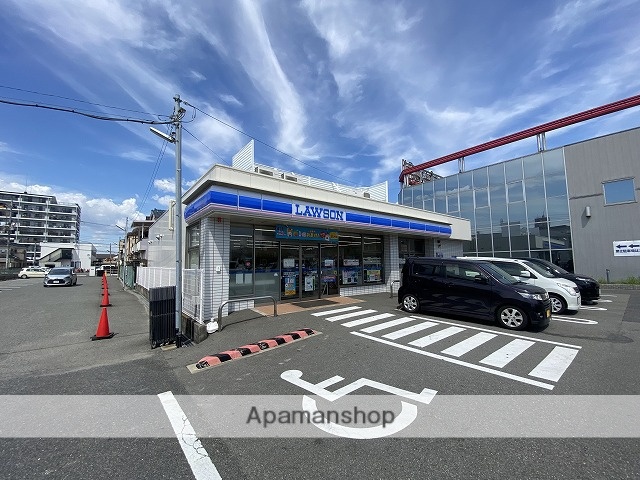 コンビニ　ローソン（コンビニ）まで461m
