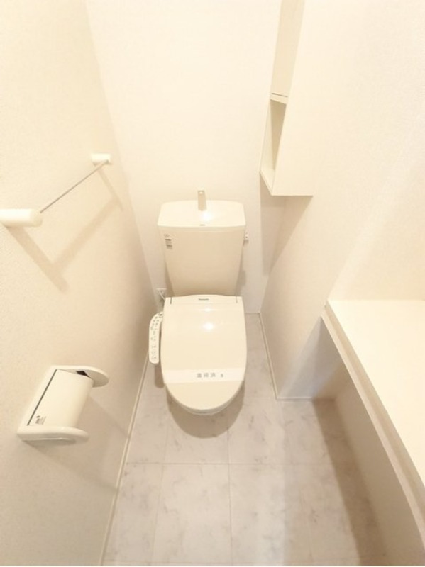 トイレ　図面と現状に相違がある場合には現状を優先