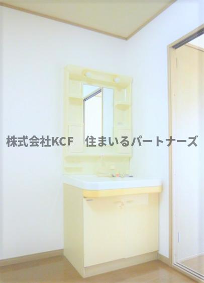 洗面設備　独立洗面台です