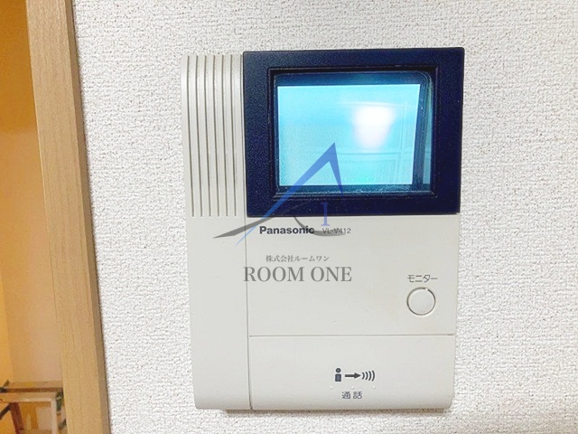 セキュリティ　モニター付きインターホンです。