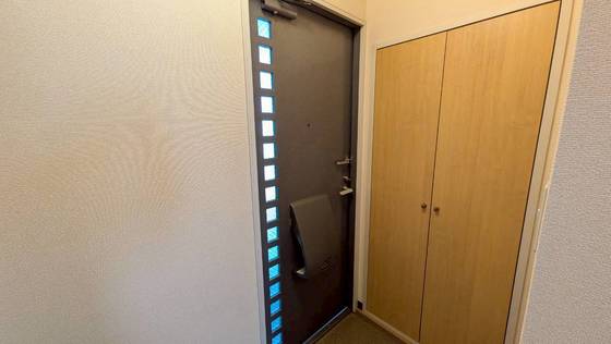 玄関　※別部屋の写真です