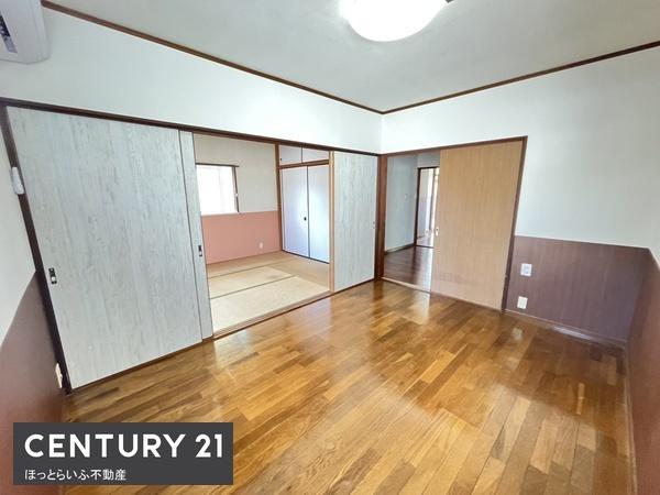 その他部屋・スペース　洋室ならではの開放感です