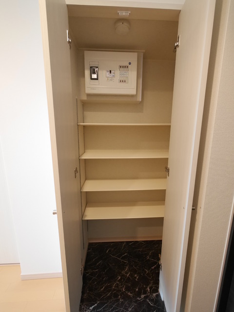 その他設備　シューズボックス