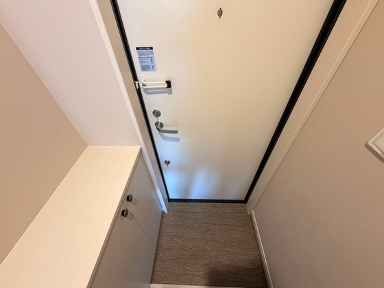 クレスト山本IIの玄関写真