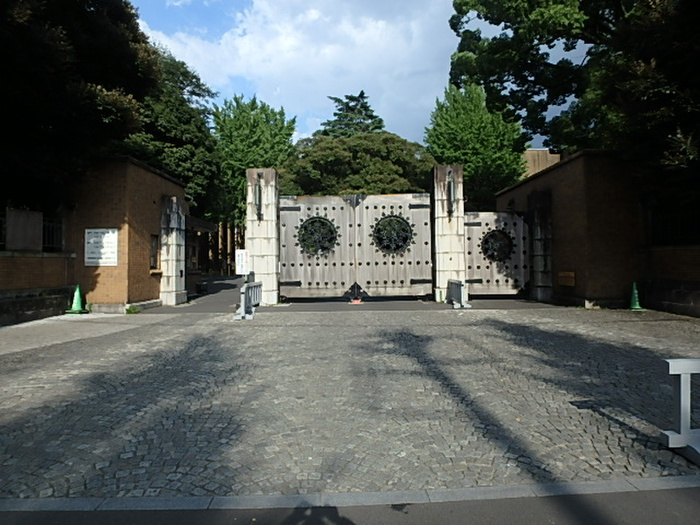 大学・短大　東京大学（大学・短大）まで486m