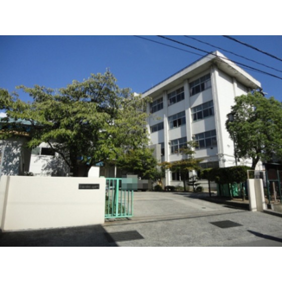 小学校　広島市立原南小学校（小学校）まで568m
