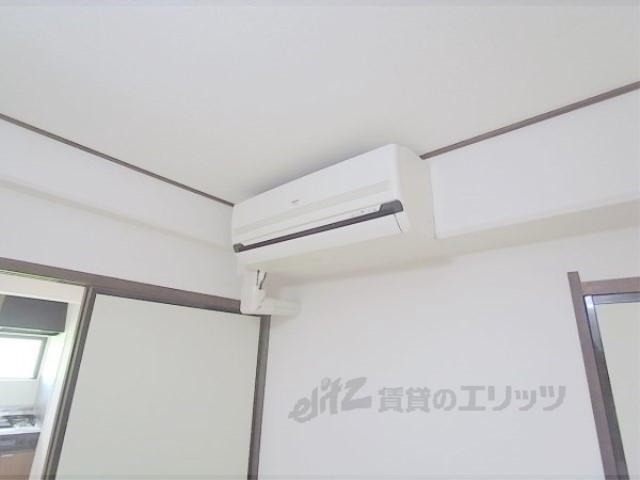 その他設備　和室エアコン