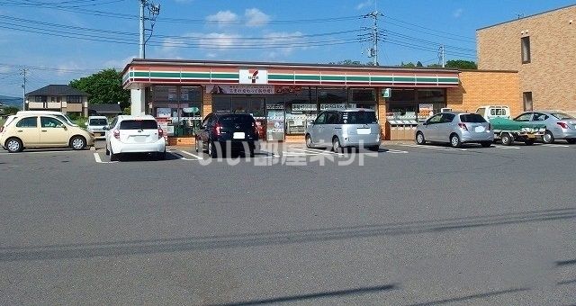 コンビニ　セブンイレブン大胡樋越店（コンビニ）まで999m