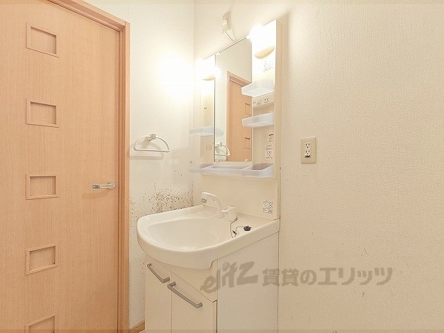 グリーンパーク尾浜の内装写真