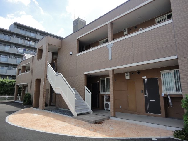 建物外観　外観写真（昼）