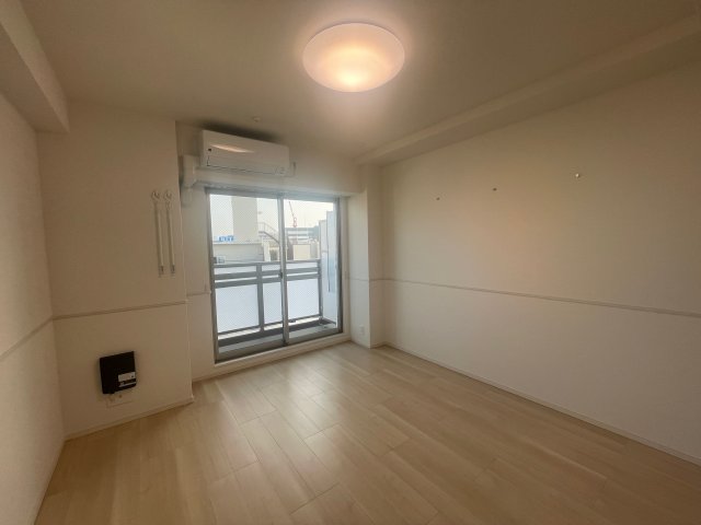 居室・リビング　写真は、他部屋の同間取りとなっております。(現況優先)