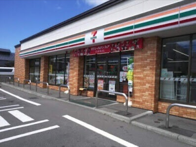 コンビニ　セブンイレブン札幌北12条東店（コンビニ）まで267m