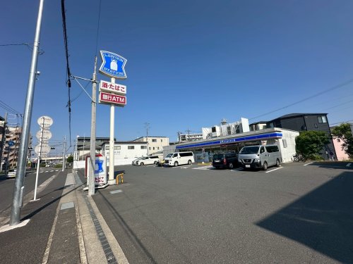 コンビニ　ローソン 高津末長一丁目店（コンビニ）まで139m