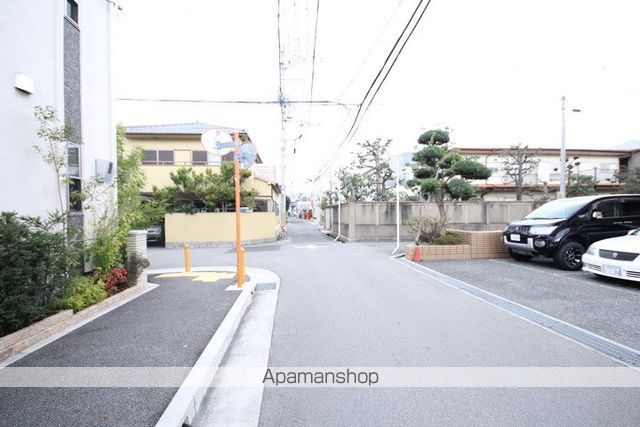 その他　前面道路（その他）まで0m