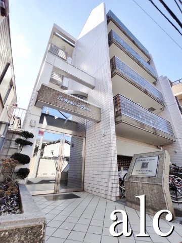 建物外観　ラパルフェドグリシン