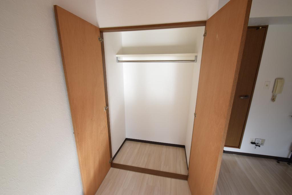 収納　クローゼット