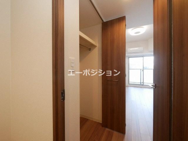 収納　スプランディッド難波WEST